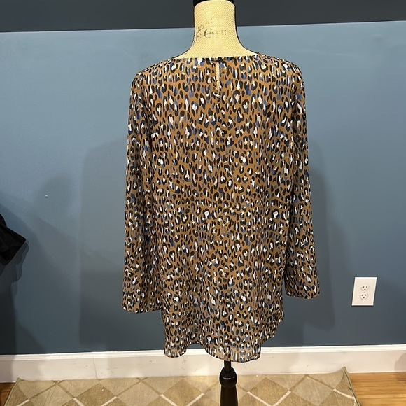 Logo Lori Goldstein long sleeve blouse size medium women’s - Picture 6 of 9